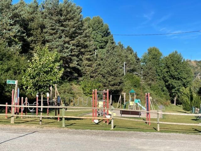 Duplex La Molina A 5 Minutos De Las Pistas De Esqui Luaran gambar
